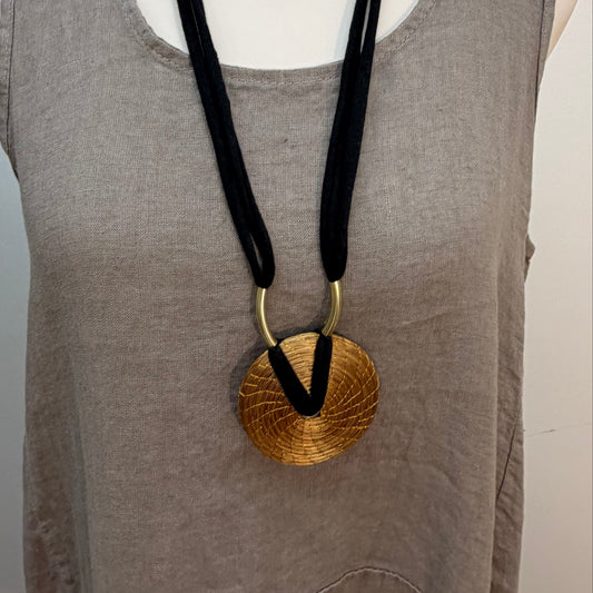 Origem Terra Pendant Necklace