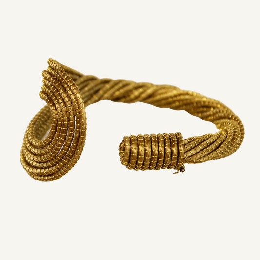 Espiral Dourada spiral Golden Grass cuff bracelet by HELINN