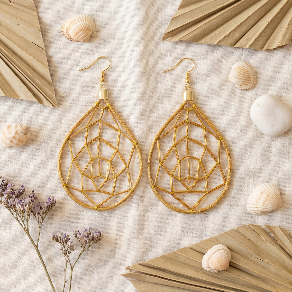Aria Web open teardrop Golden Grass earrings by HELINN