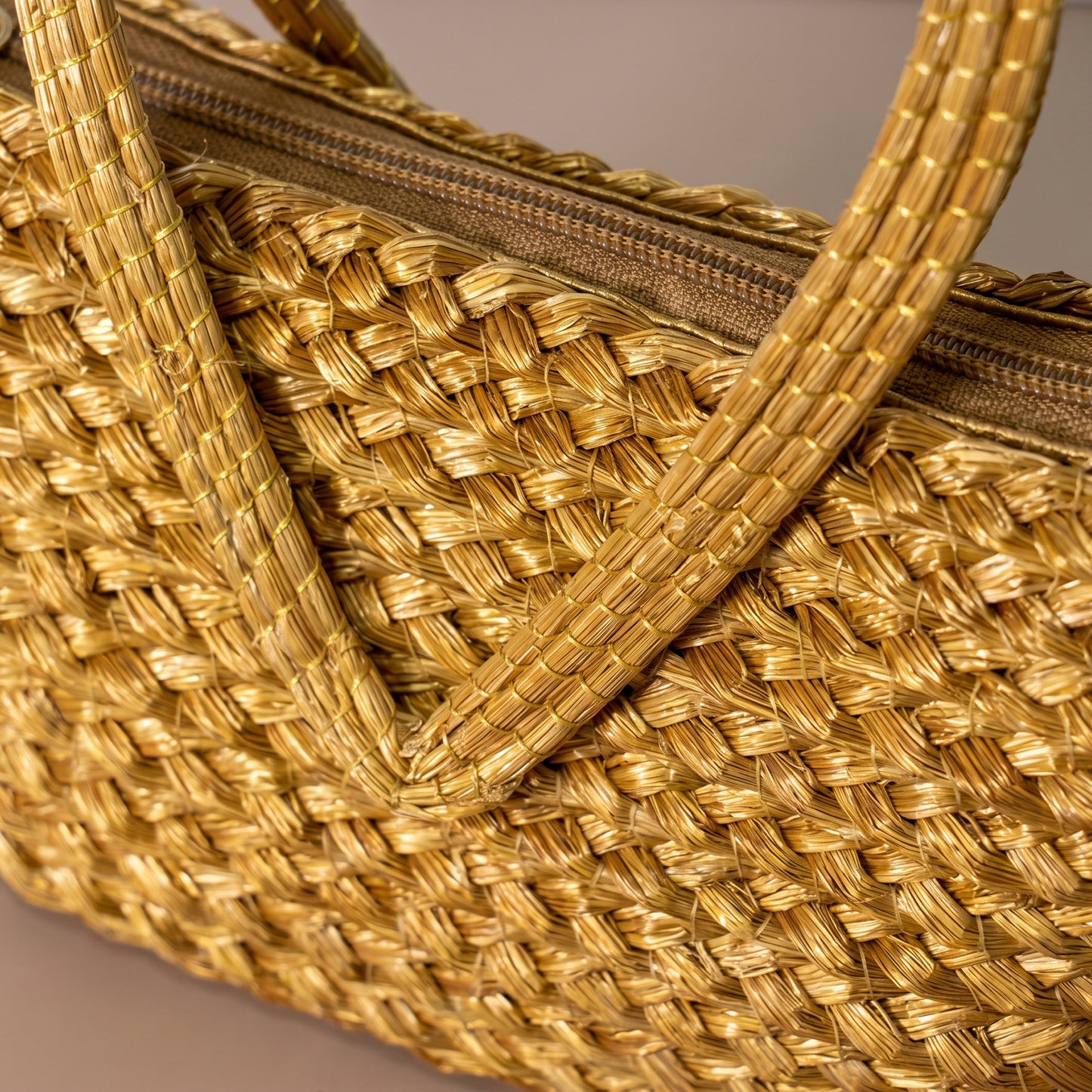 Caminhos Dourados Handbag