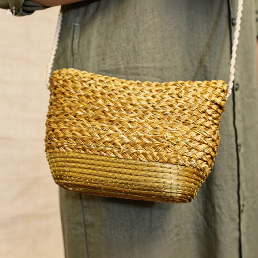 Dourado Mini Crossbody Bag