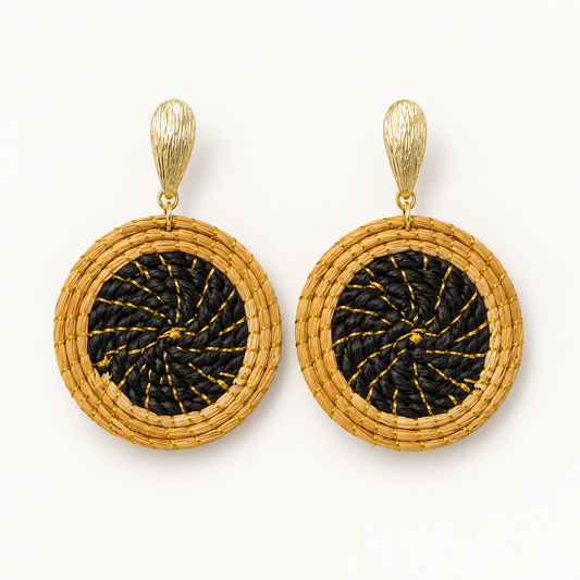 HELINN Sombra Natural Earrings studio product image