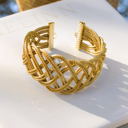Duna Dourada Bracelet Cuff