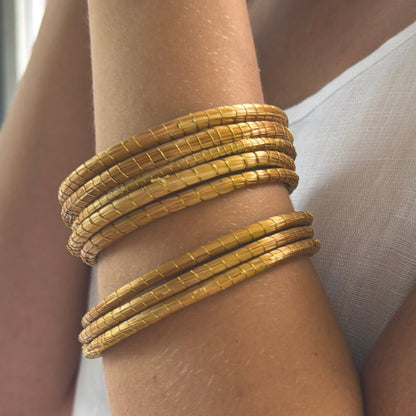 Mar Dourado Bangles