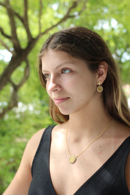Golden Aura Radiance Pendant Necklace
