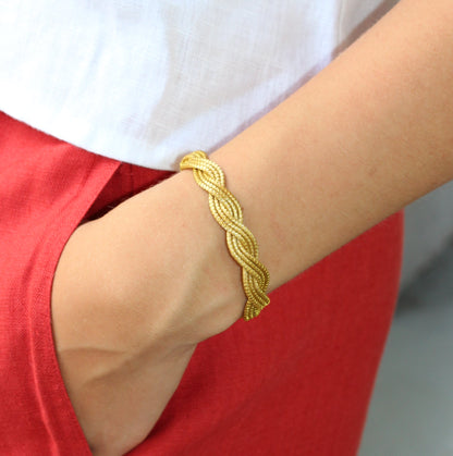 Aurora Twist Bracelet