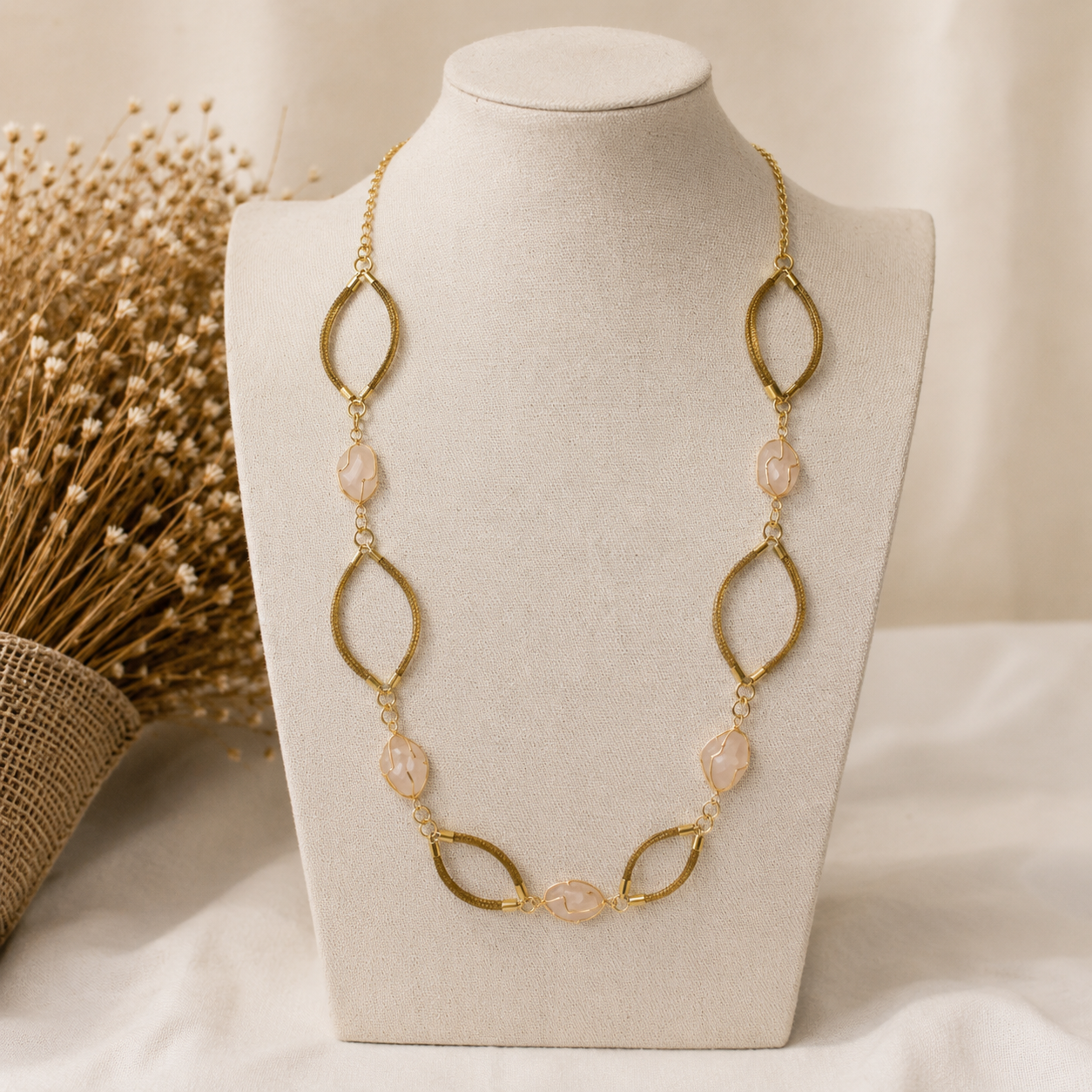 Rosa Serena Necklace