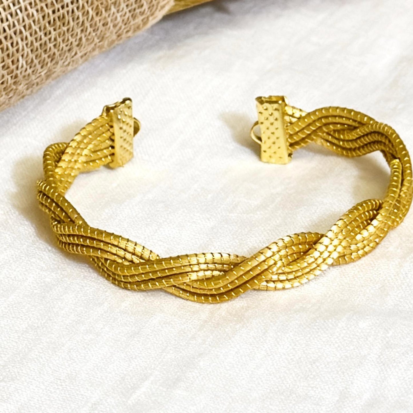 Aurora Twist Bracelet